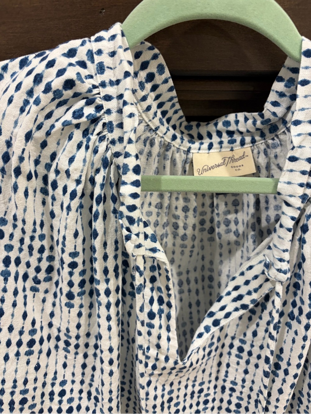 Universal Thread Linen Top - Picture 2 of 2